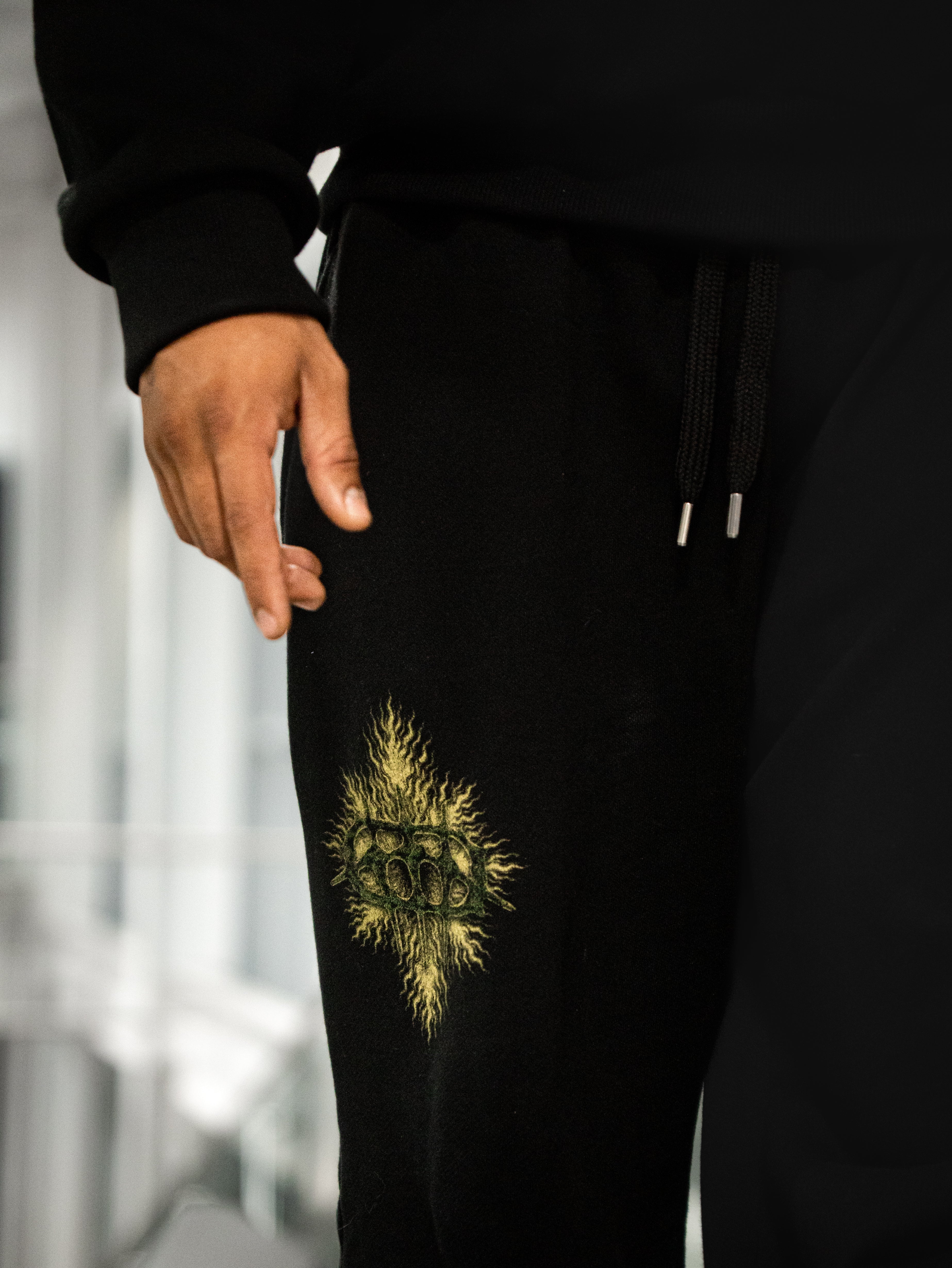 SWEATPANT / SIGNUM CORDIS♱