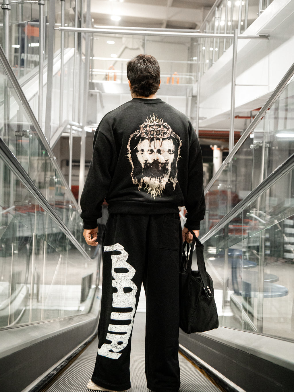CREW NECK / VULTUS CHRISTI ♱